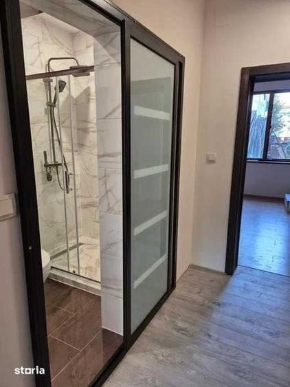 Apartament cu 3 camere în Traian
