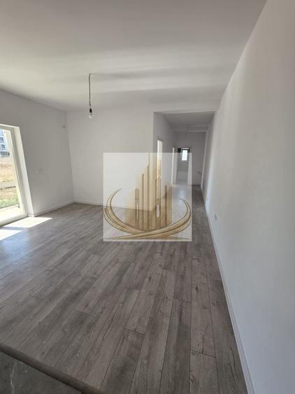 Apartament cu 3 camere decomandat în Torontalului