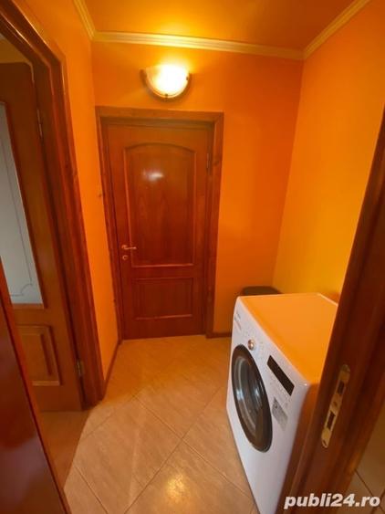 Apartament cu 4 camere decomandat în Mangalia