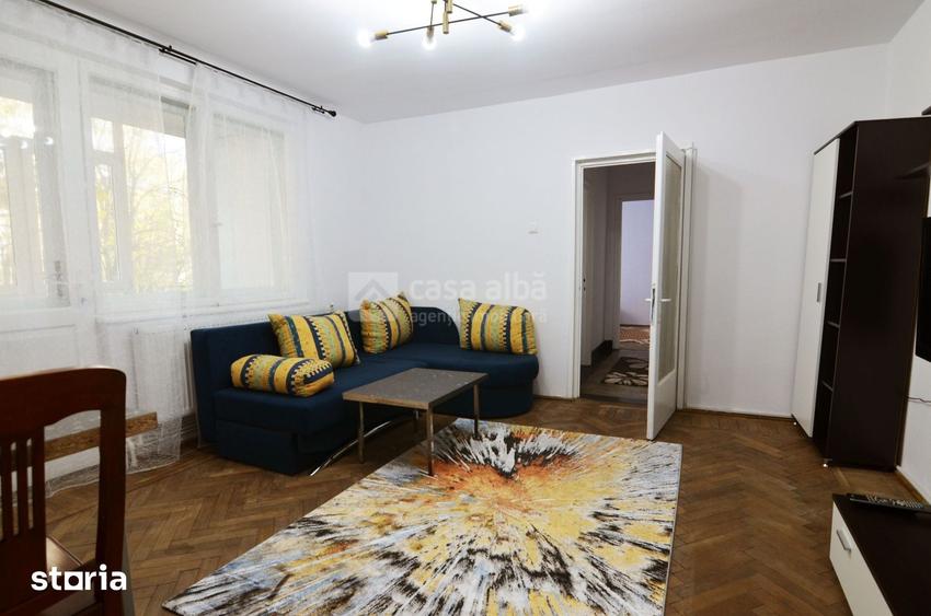 Apartament cu 3 camere semidecomandat în Copou
