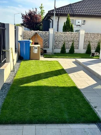 Casă cu 5 camere cu Teren 400 Mp în Est