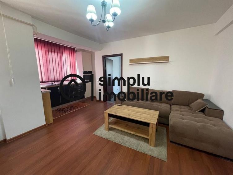 Apartament cu 2 camere semidecomandat în 1 Mai