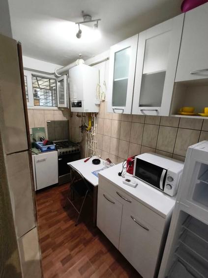 Apartament cu 2 camere decomandat în Exterior Vest