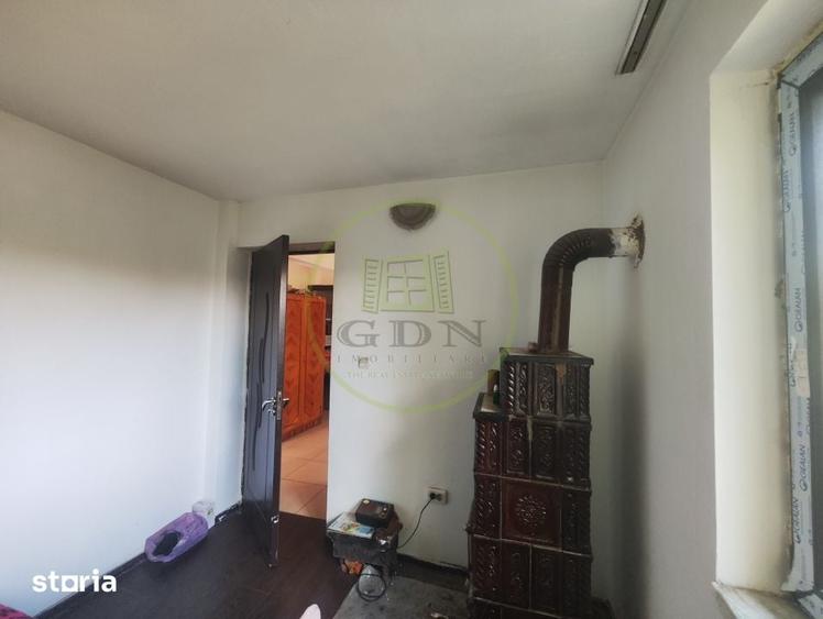 Casă cu 3 camere cu Teren 450 Mp în Bariera Vâlcii