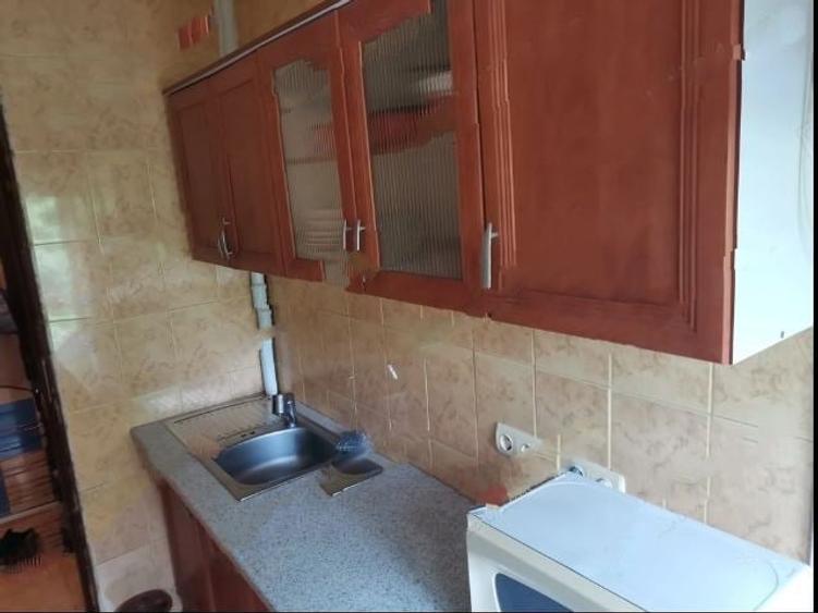 Apartament cu 2 camere decomandat, mobilat în P-ța Reșița