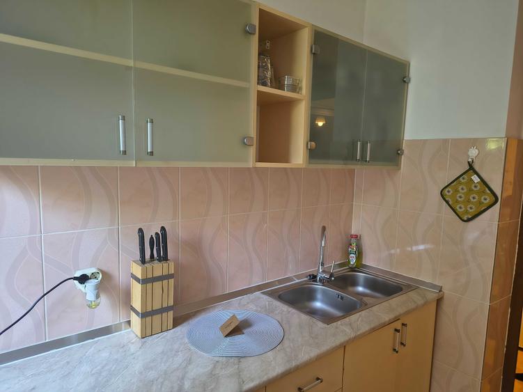 Garsonieră decomandată în Politehnica