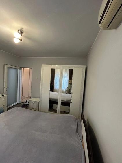 Apartament cu 2 camere decomandat în Siderurgiștilor