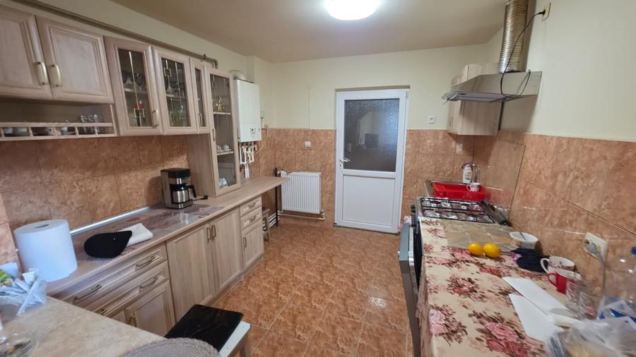 Casă individuală cu 3 camere cu Teren 1677 Mp în Vințu de Jos