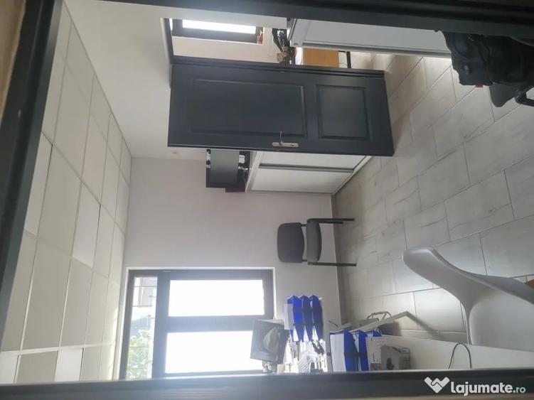 Casă cu 5 camere în Domenii