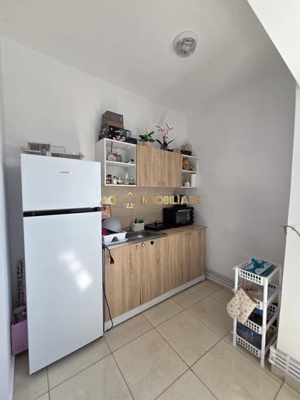 Apartament cu 2 camere decomandat, mobilat în Iancului