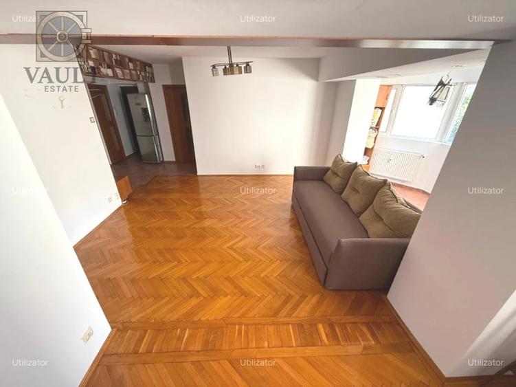 Apartament cu 4 camere decomandat, mobilat în Iancului