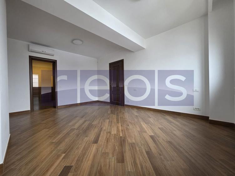 Apartament cu 2 camere semidecomandat, mobilat în Dorobanți