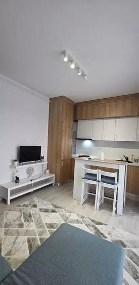 Apartament cu 2 camere decomandat, mobilat în Berceni
