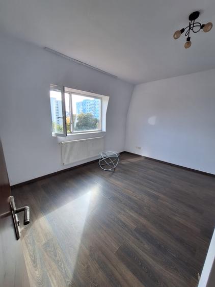 Apartament cu 2 camere decomandat în Dacia