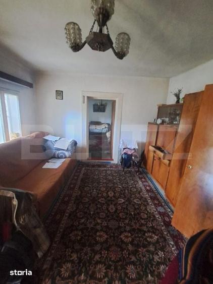 Casă cu 2 camere cu Teren 1000 Mp în Vulcan