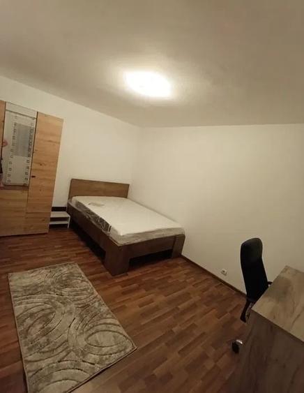 Garsonieră decomandată, mobilată în Zorilor