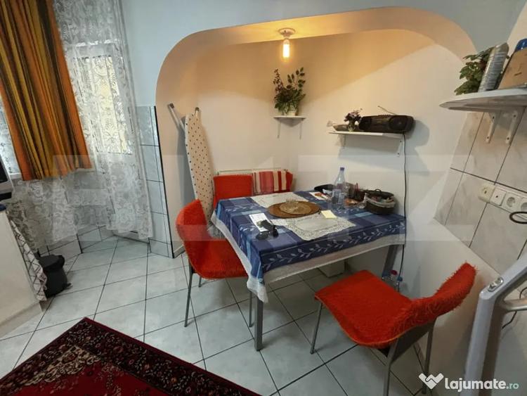 Apartament cu 2 camere semidecomandat, mobilat în Micro 16