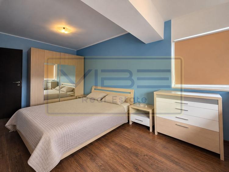 Apartament cu 4 camere decomandat, mobilat în Central