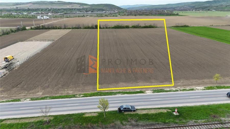 Teren Construcții intravilan de 4514 mp, în Vernești