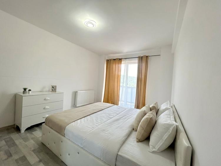 Apartament cu 2 camere semidecomandat, mobilat în Dâmbul Rotund