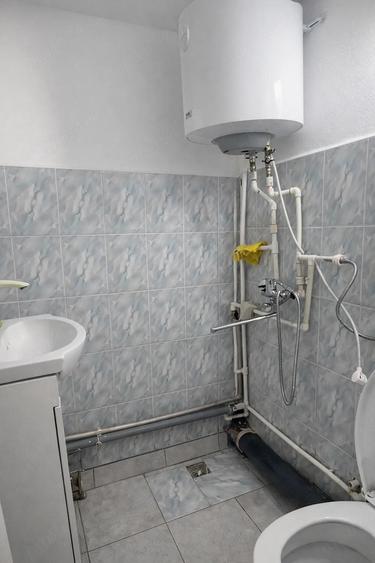 Camera de Camin Renovata de Vanzare || Zona Centrala || 12mp - 1