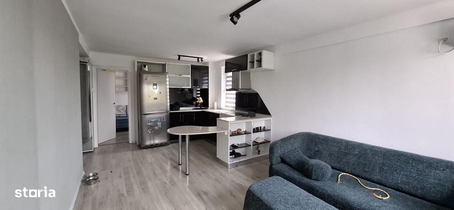 Apartament cu 3 camere în Tomis Nord