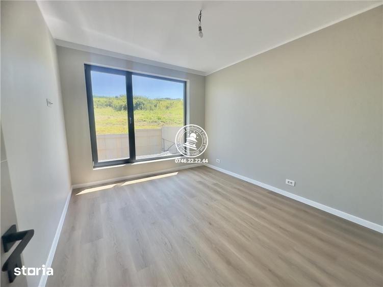 Casă cu 4 camere cu Teren 500 Mp în Bârnova