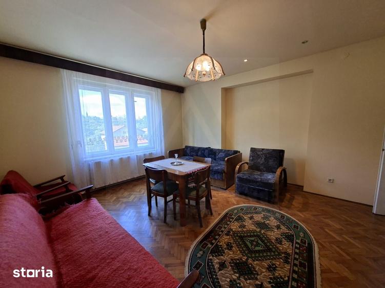Apartament cu 4 camere în Central