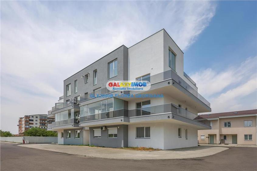 Apartament cu 3 camere semidecomandat în Est