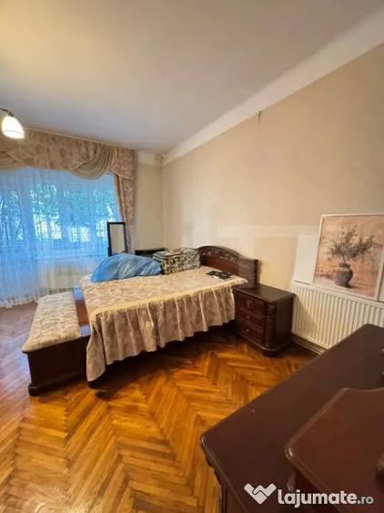 Apartament cu 2 camere decomandat, mobilat în Titulescu