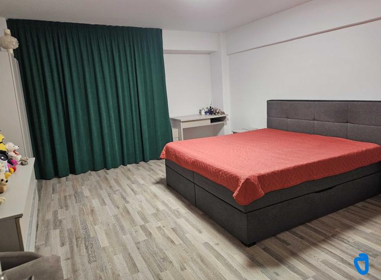 Apartament cu 2 camere decomandat în Ultracentral