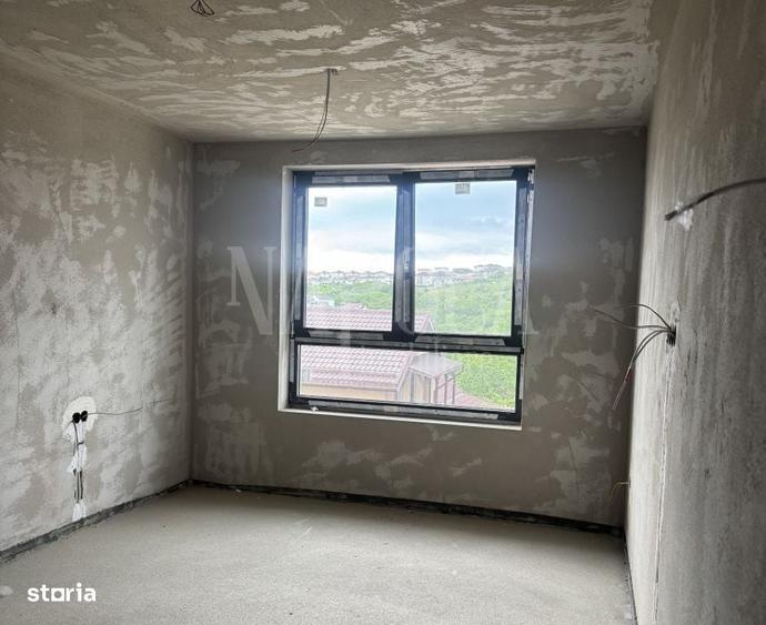 Casă cu 3 camere cu Teren 300 Mp în Dezmir