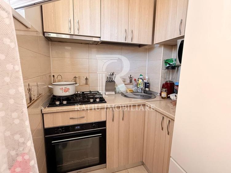 Apartament cu 2 camere semidecomandat, mobilat în Rogerius
