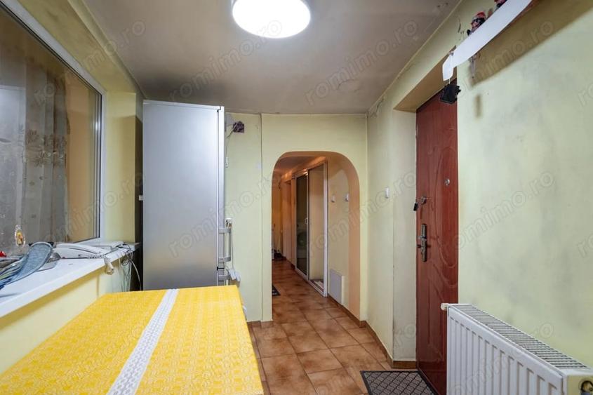 Casă cu Teren 264 Mp în Eroii Revoluției
