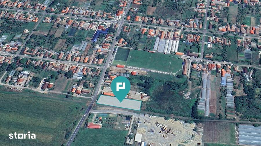 Teren de 2700 mp, în Central