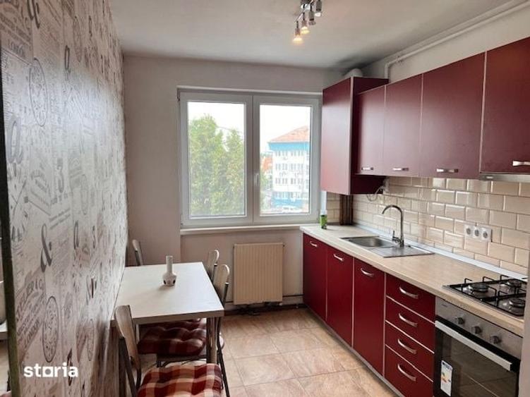 ap 3 camere et 2 central bd Vasile Milea Politie cu balcon - 1