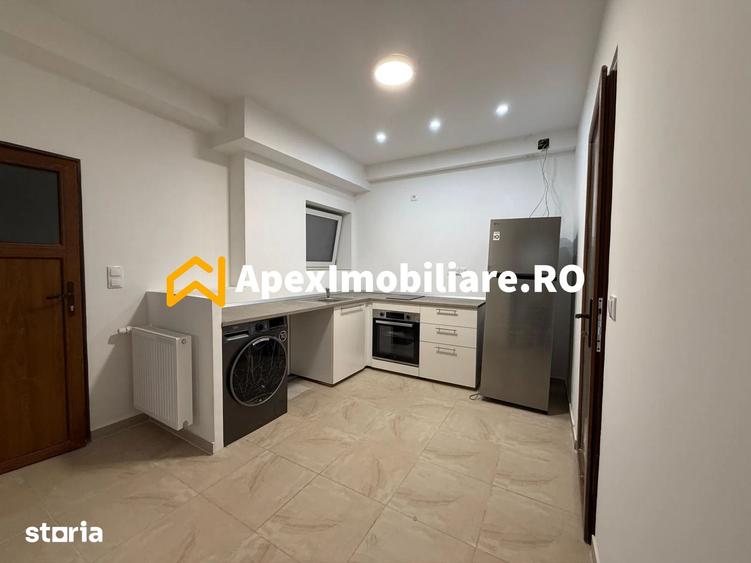 Apartament cu 3 camere semidecomandat în Armeneasca