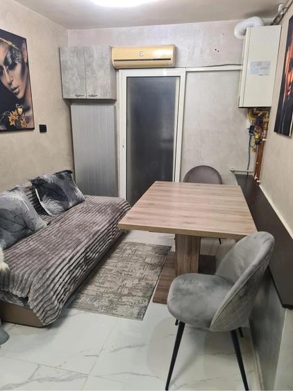 Apartament cu 2 camere decomandat în Cornitoiu