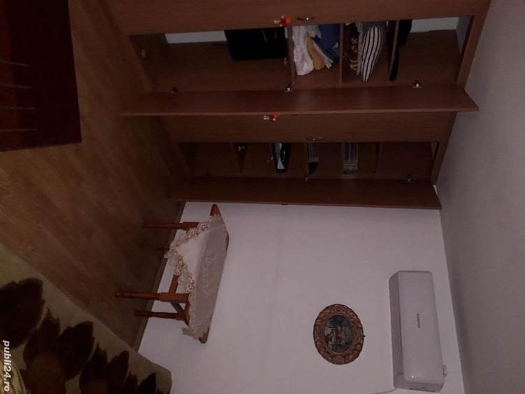 Casă cu 5 camere cu Teren 2000 Mp în Ivești