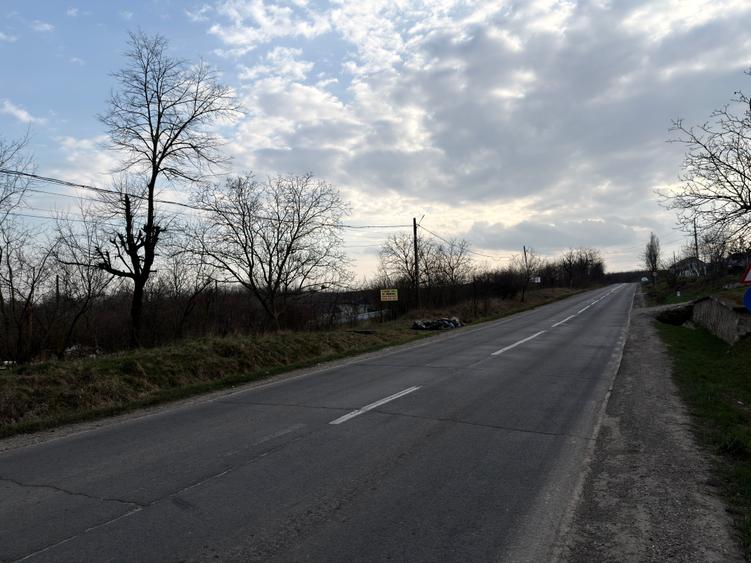 Teren Construcții intravilan de 807 mp, în Cucorăni