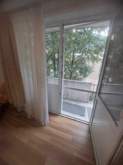 Apartament cu 2 camere decomandat în Semicentral