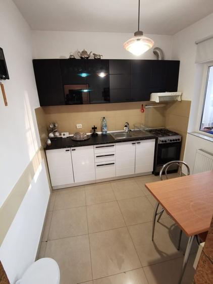 Casă cu 3 camere decomandat cu Teren 500 Mp în Dâmbul Rotund