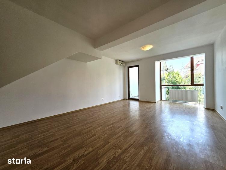 Apartament cu 4 camere în Giulești