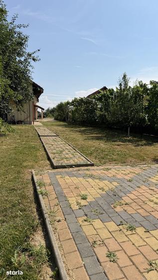Casă cu 7 camere cu Teren 2300 Mp în Mintiu Gherlii
