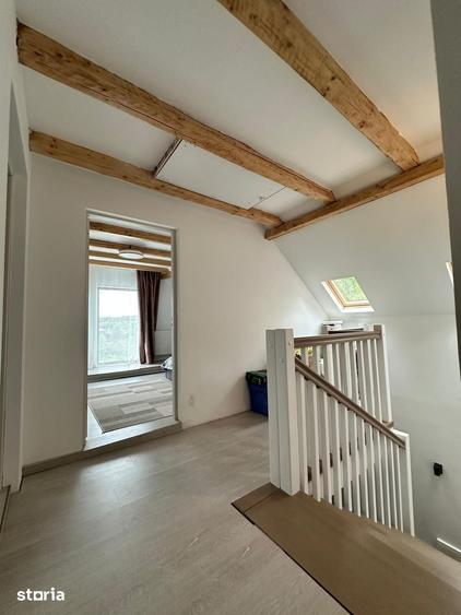 Casă cu 5 camere cu Teren 3029 Mp în Drajna