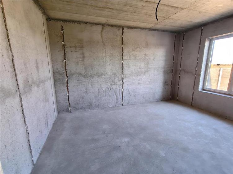Duplex cu 3 camere cu Teren 310 Mp în Moșnița Nouă
