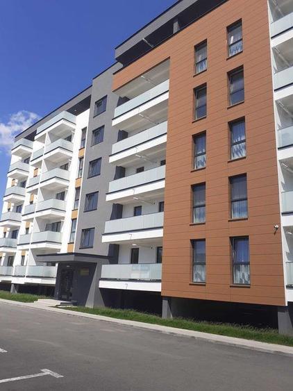 Apartament cu 2 camere decomandat în Hotvon