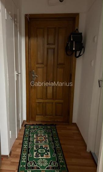 Vand apartame cu o camera
