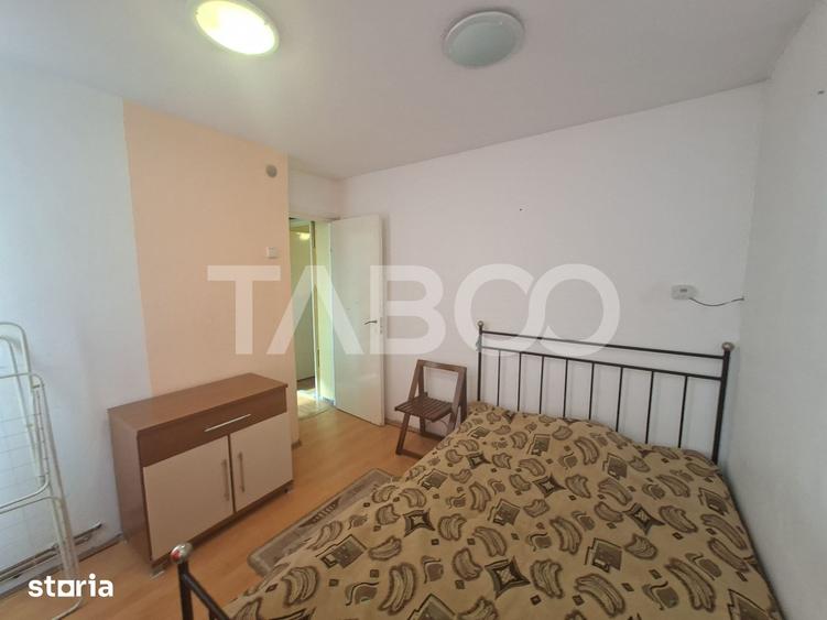 Apartament cu 2 camere semidecomandat în Central