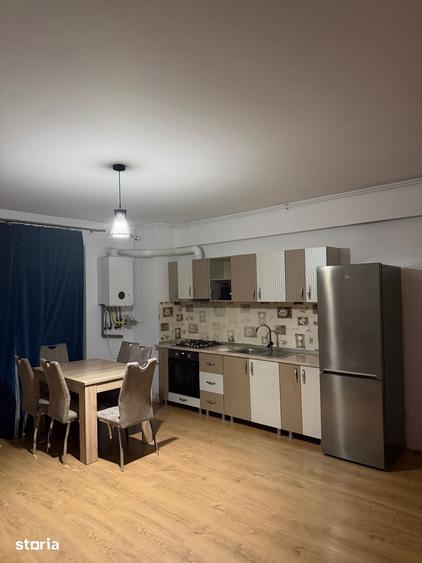 Apartament cu 2 camere, mobilat în Torontalului